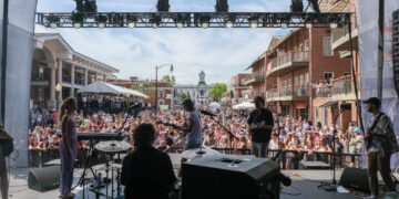 How to maximize your Double Decker Arts Festival experience