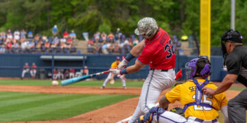 Cade Townsend and Tristan Bissetta win weekly SEC honors 