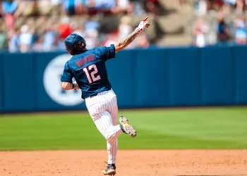 Ole Miss splits doubleheader with Georgia after 14-inning game two