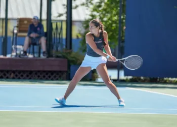 How do collegiate tennis rankings work?