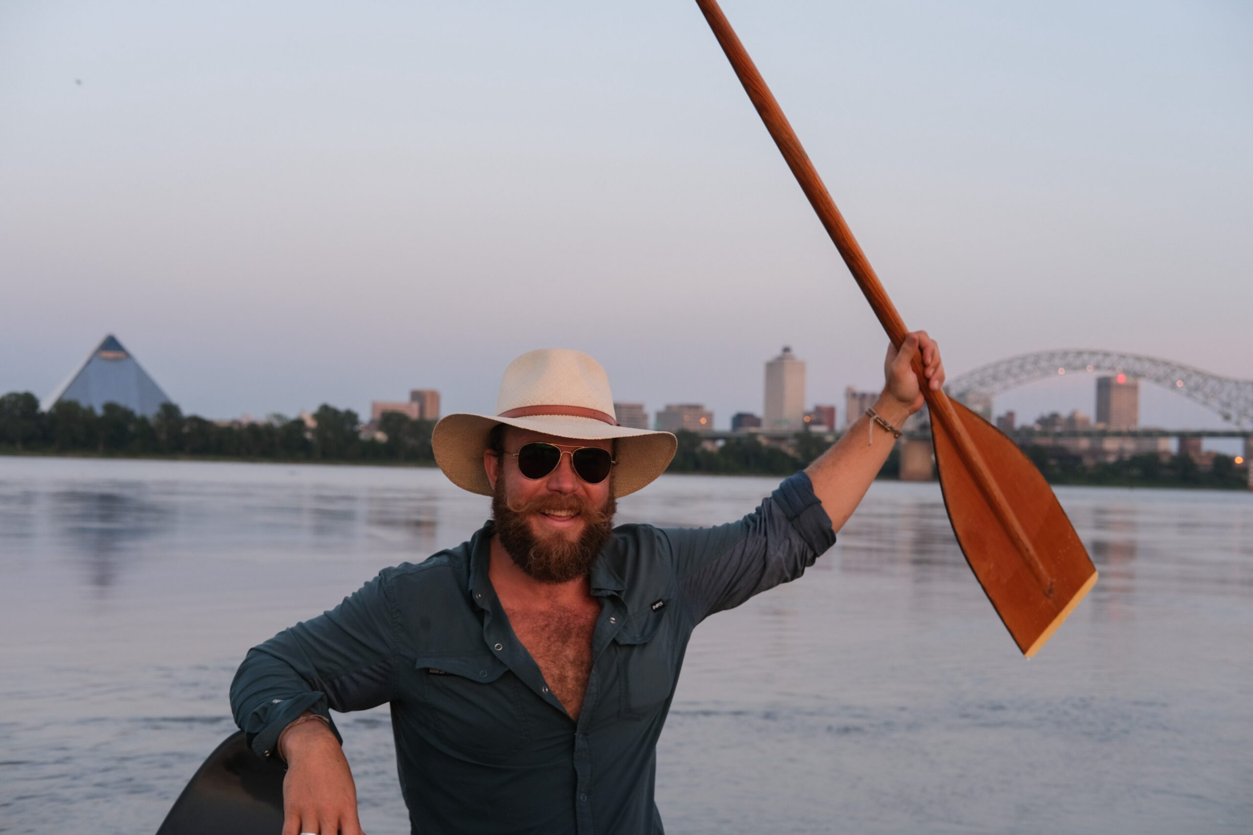 Mathew Burdine pushes his canoeing tours out into the Mississippi River