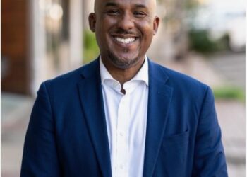 Colom seeks to become first Democratic U.S. senator in Mississippi since 1989