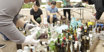 The rivalry continues: Office of Sustainability makes strides in glass recycling drive competition with State