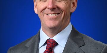 Rich Gentry named dean of School of Business Administration