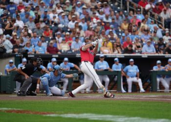 Ole Miss offense struggles to find rhythm against North Carolina