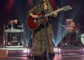 Ella Langley brings the ‘Dandelion Tour’ to SJB Pavilion