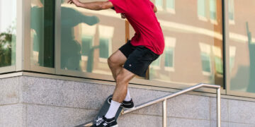 A skateboard and a dream: Ole Miss grad skates cross-country for mental health