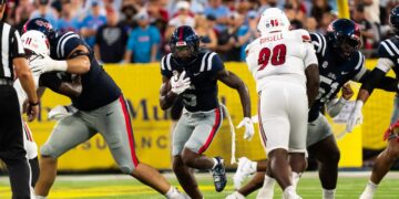 Ole Miss Football stays at No. 9 in Week 1 AP Poll
