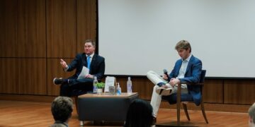 ASB informal senate hosts Dean of Students Bradley Baker