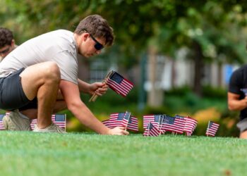 Young Americans for Freedom honors victims in 9/11 Never Forget Project