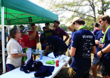 Oxford volunteers revive veterans home grounds