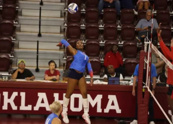 Ole Miss Volleyball splits matches in Big 10/SEC Challenge