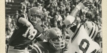 Ole Miss Football set to face a Manning for first time since 1997