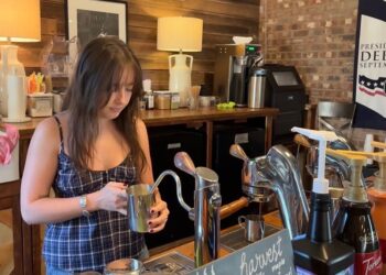 The grind doesn’t stop: Student workers keep Oxford running during game days